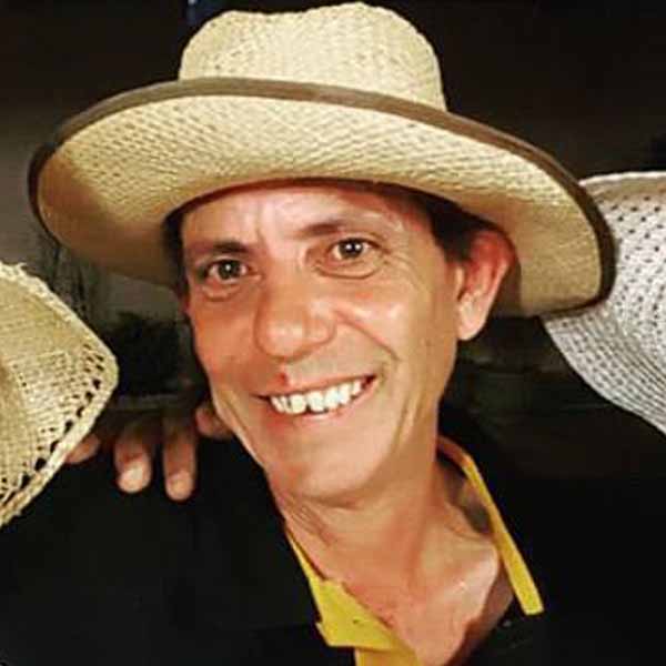 Irineu Bueno festeja a chegada de mais um aniversário