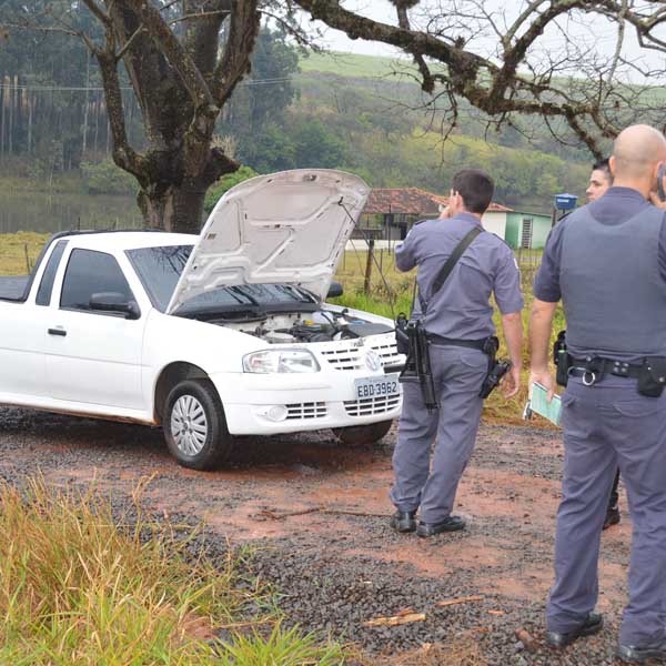Saveiro com cerca de 40 kg de maconha é apreendida em Borá