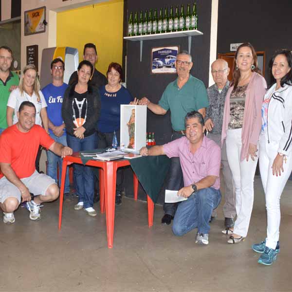 Gregory Burguer recebe o terço empresarial