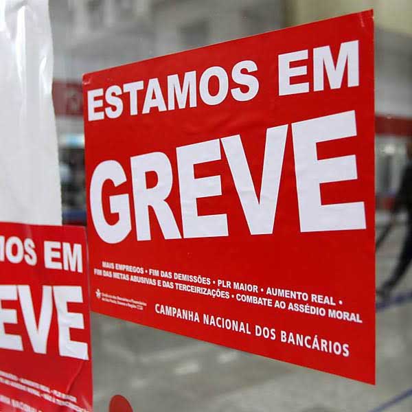 Bancos não negociam e greve continua forte