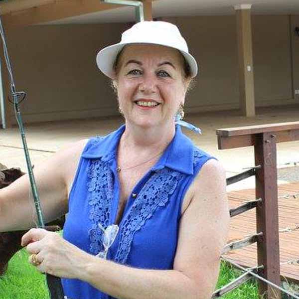 Elizabeth Wirgues recebe os parabéns