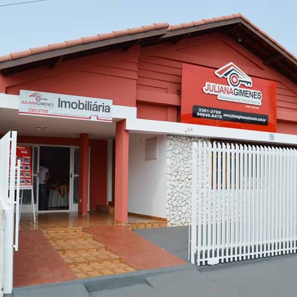 Imobiliária Juliana Gimenes agora está em novo espaço