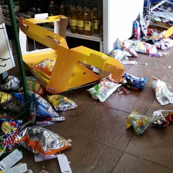 Bandido desmaia durante assalto a mercado em Presidente Prudente