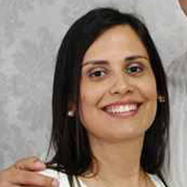 Heloisa Camargo aniversaria nesta sextafeira