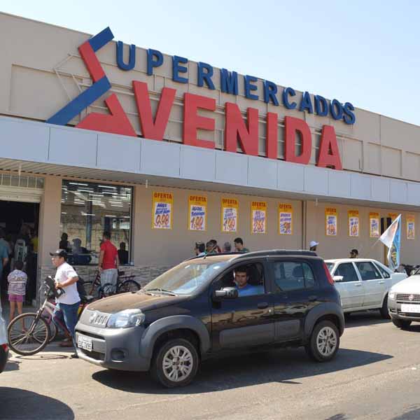 Supermercados Avenida entrega loja totalmente reestruturada para Paraguaçu Paulista