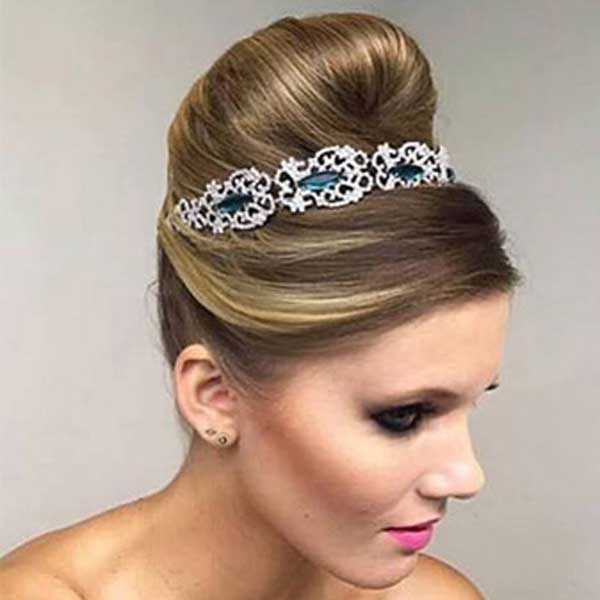 Curso de Penteado Profissional acontece nesta terça-feira; inscreva-se