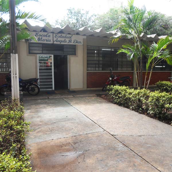 Escola 'Maria Ângela' inicia matrículas para alunos do 6º ano