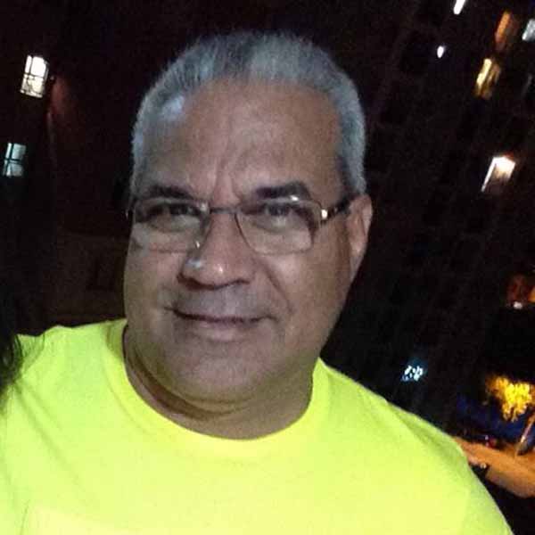 Hoje é dia de cantar parabéns para Luiz Carlos