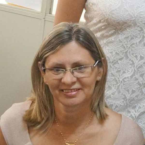 Rosinha Ibarra aniversaria nesta quinta-feira