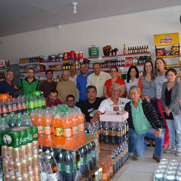 Depósito de Bebidas Serve Festa da Estância recebe o terço empresarial