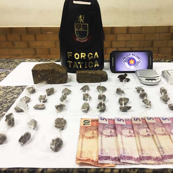 Rapaz é preso com porções de droga que seriam vendidas em bar da Vila Nova