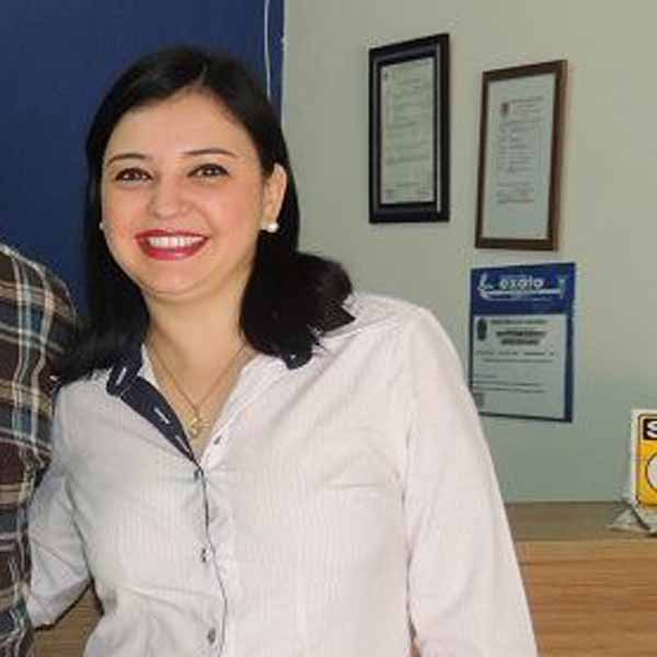 Ani Maia apaga velinhas hoje
