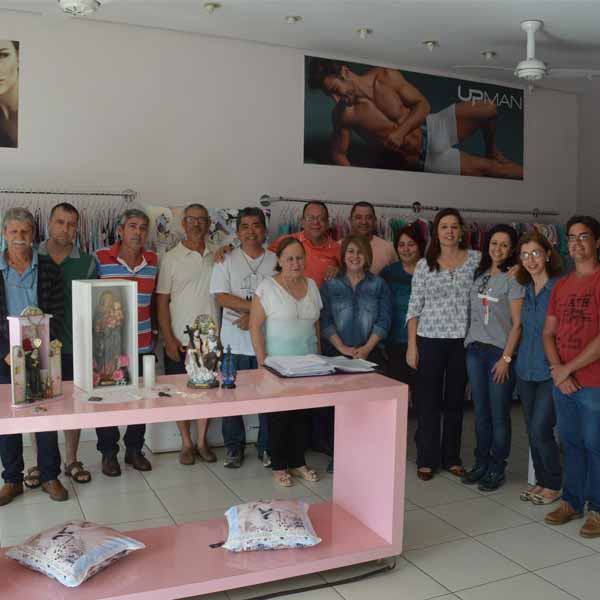 Lelly Lingerie recebe o terço empresarial