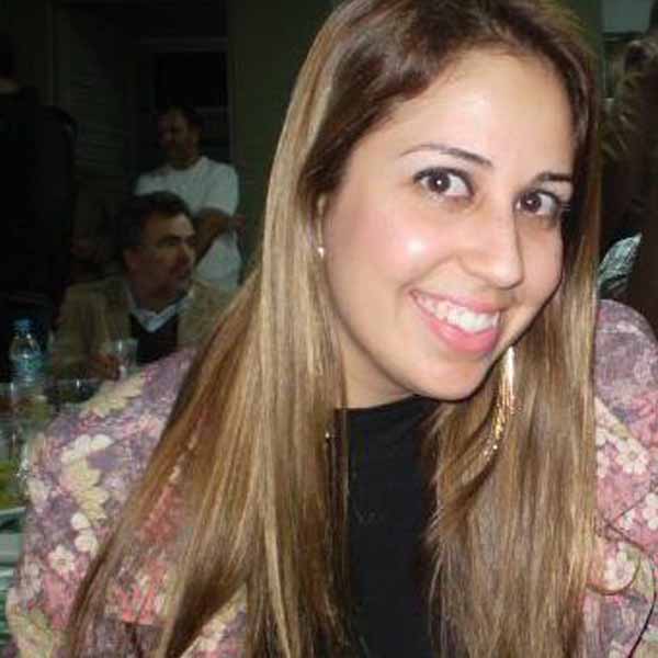 Gabriela Andrade Camolesi recebe os parabéns