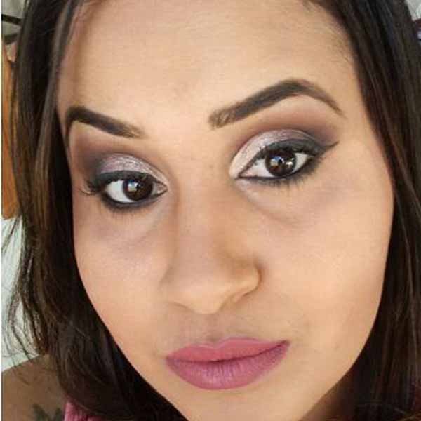 Sandra Santana celebra mais um aniversário