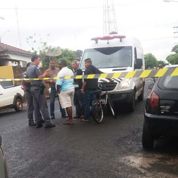 Mulher está em estado grave após tentativa de suicídio em Lutécia