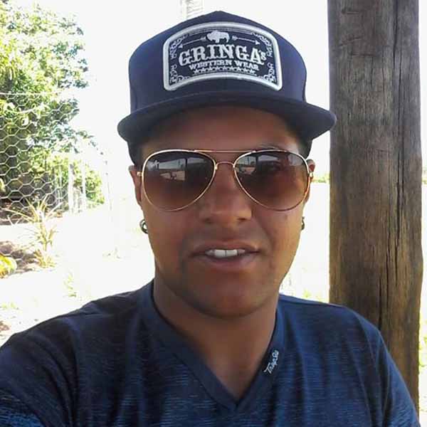 Alan Rocha celebra mais um aniversário nesta terça feira