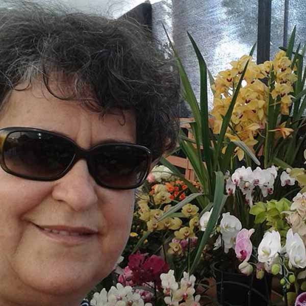 Vera Pelegrini celebra o dom da vida