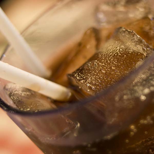 Consumo de bebida zero não diminui risco de diabetes; entenda porque