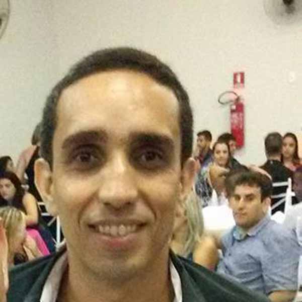 Neto Roça celebra mais um aniversário