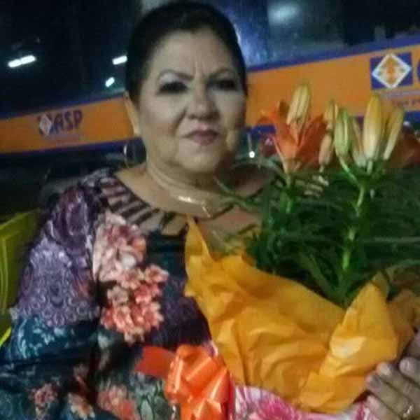 Terezinha Castilho comemorou a chegada de mais um aniversário