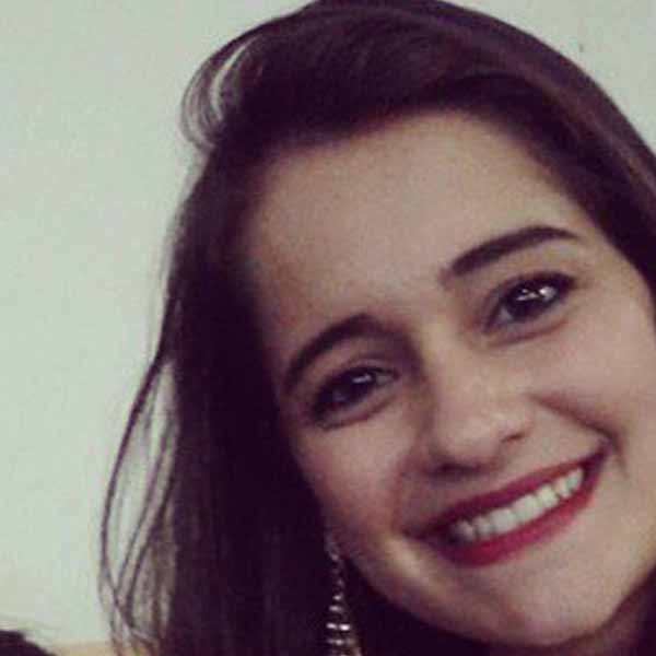 Fabiana Ribeiro celebra o dom da vida