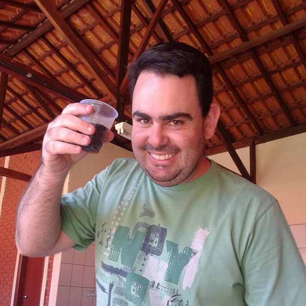 Luiz Ferceli celebra o dom da vida