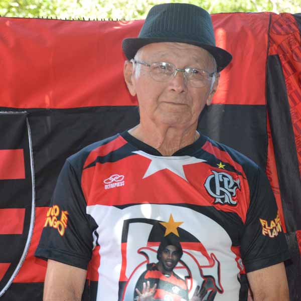 João da Cruz flamenguista ilustre, comemorou aniversário