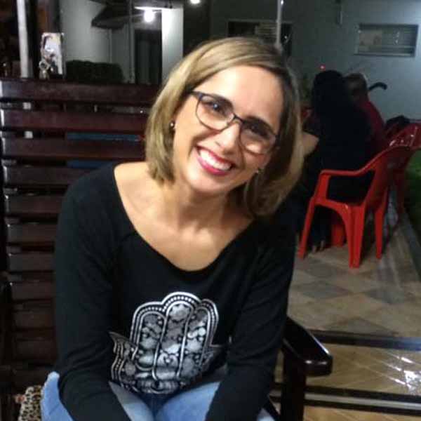 Mislene Sumita faz idade nova nesta quarta feira