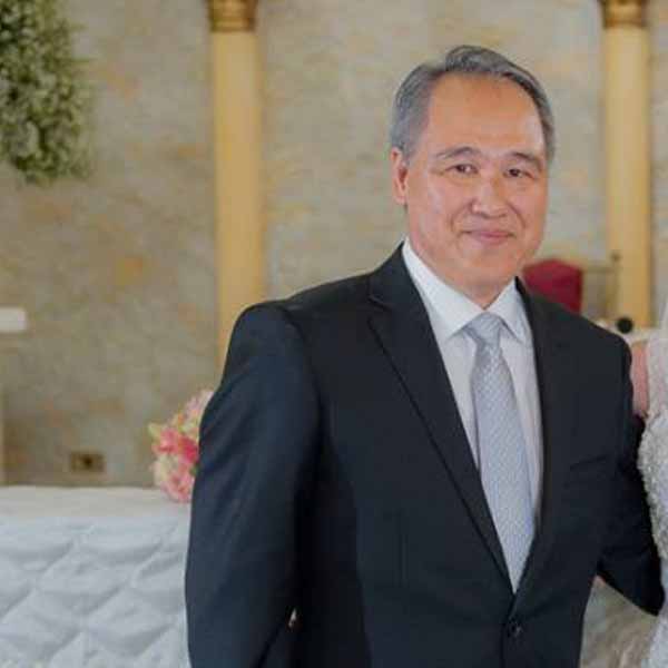 Mario Sato celebra o dom da vida