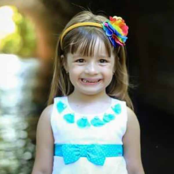 Maria Eduarda apagou velinhas nesta quarta feira