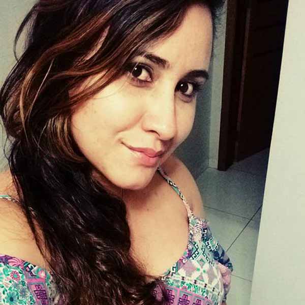 Anne Cristina comemora a chegada de mais um aniversário
