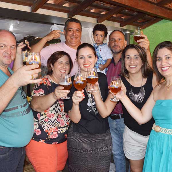 Maria Bravura chega com proposta inusitada em Paraguaçu Paulista