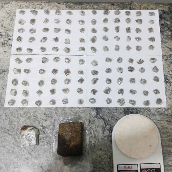 Jovem é preso após PM encontrar grande quantidade de maconha em mata