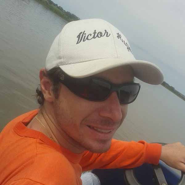 Rafael Ferreira apaga velinhas nesta terça feira.
