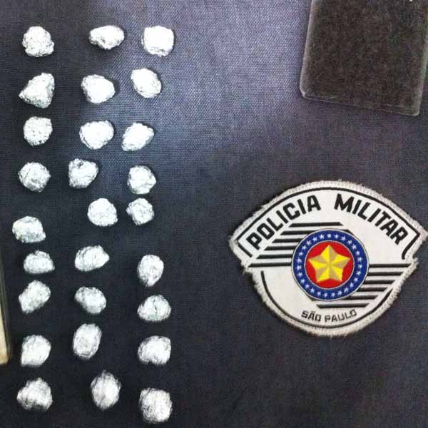PM apreende menor com mais de 20 pedras de crack em Paraguaçu Paulista