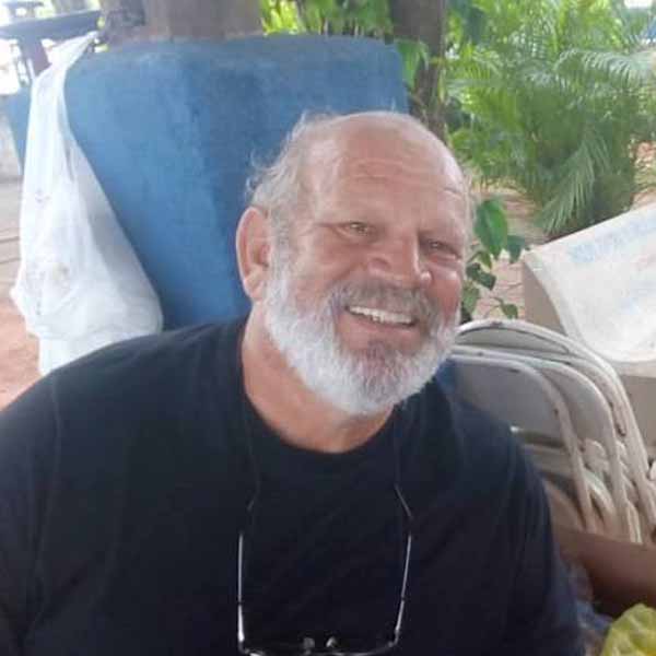 Waldemar Azevedo celebra o dom da vida nesta quinta-feira