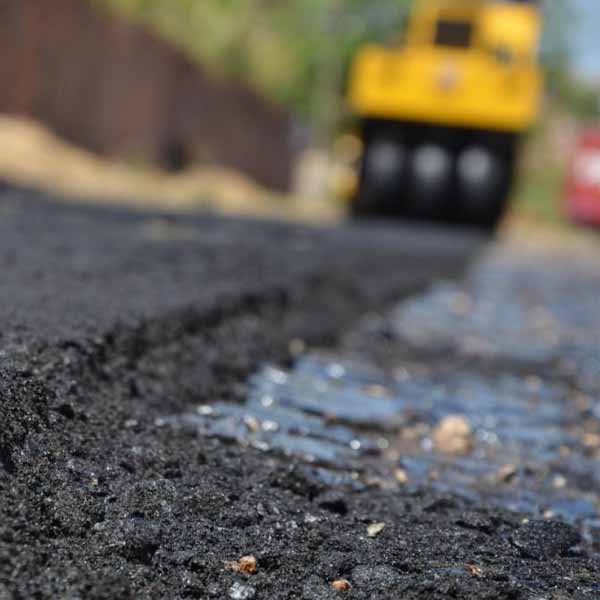 Ruas de bairros de Assis serão recapeadas