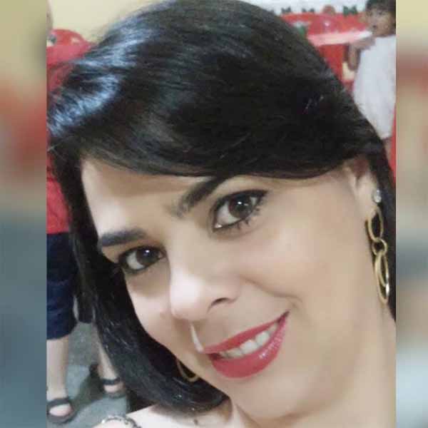 Michelle Moreira comemora mais um ano de vida