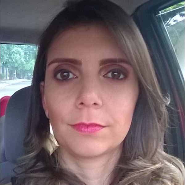 Bianca Louzada é a aniversariante do dia