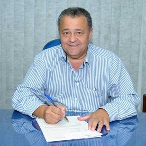 Prefeito de Paraguaçu fecha gestão com salários e contas em dia e saldo positivo no caixa municipal