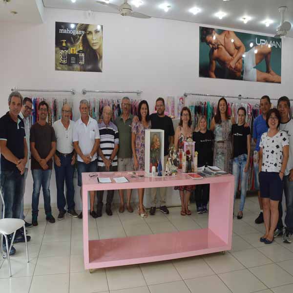 Lelly Lingerie recebe o terço empresarial