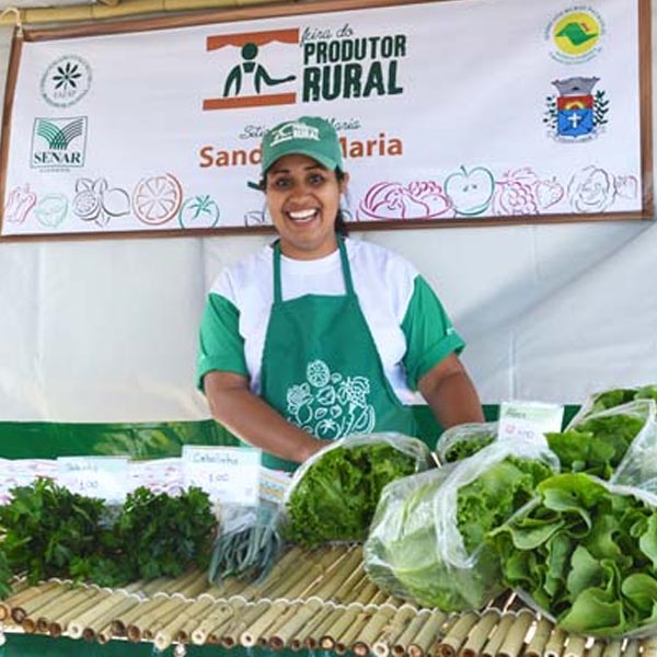 Sábado é dia de Feira do Produtor Rural na Praça do Panambi
