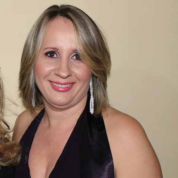 Ana Angelica comemora idade nova