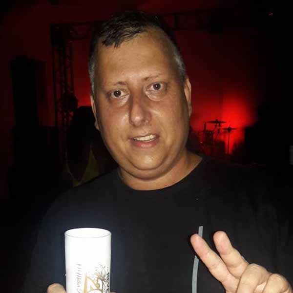 José Ricardo celebra o dom da vida hoje