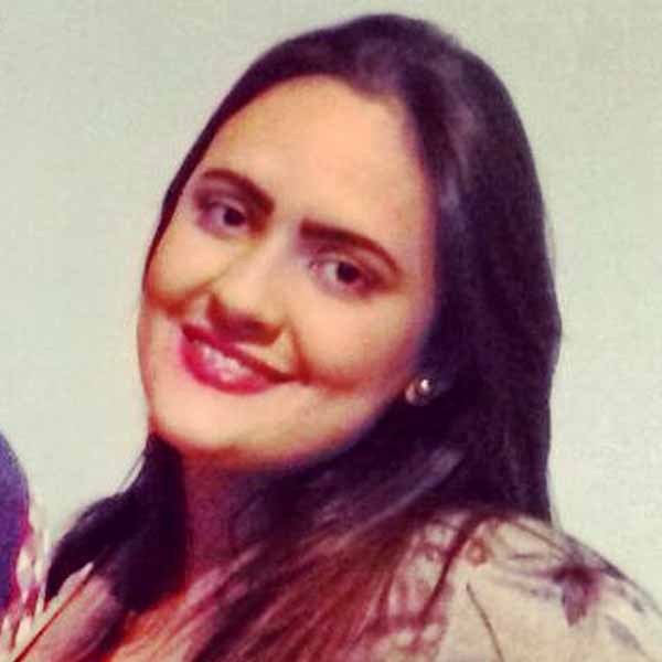 Mayara Canevari celebra o dom da vida nesta terça-feira