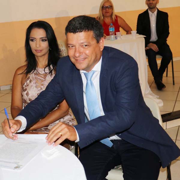Marcelo Pecchio toma posse para administrar Quatá pela 3ª vez