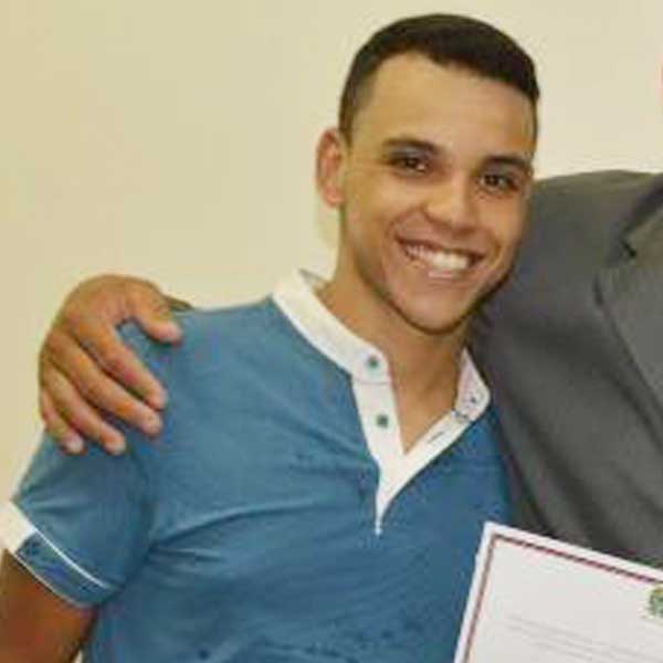 Um mês após acidente, jovem paraguaçuense continua em coma induzido