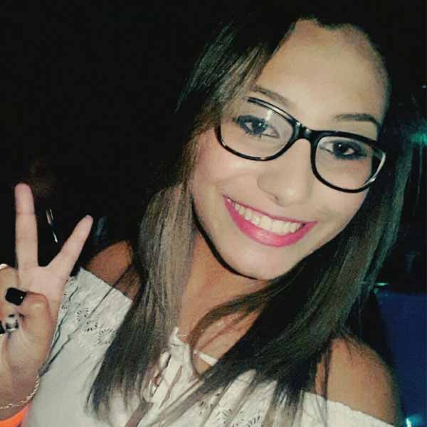 Daniele Emereciana comemora mais um ano de vida