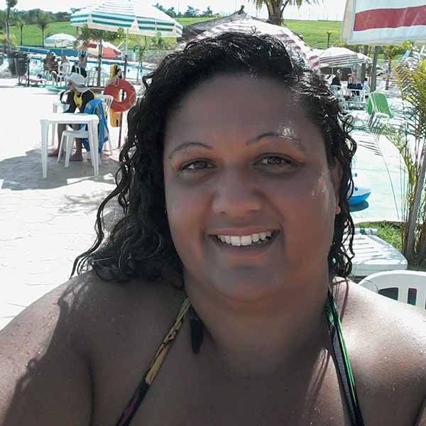 Viviane Moreira comemora mais um ano de vida